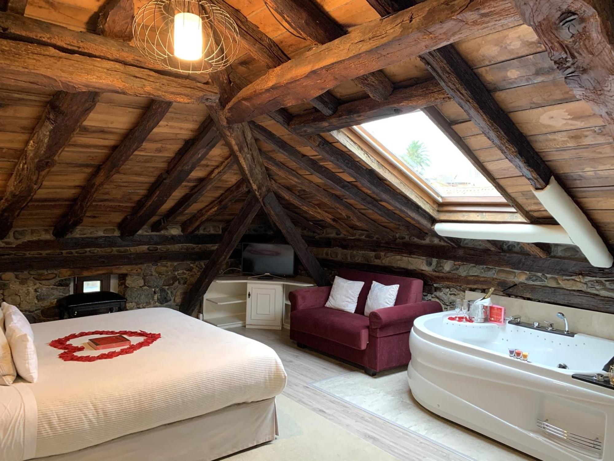 Akla Hotel Palacio Torre De Ruesga Calseca Экстерьер фото